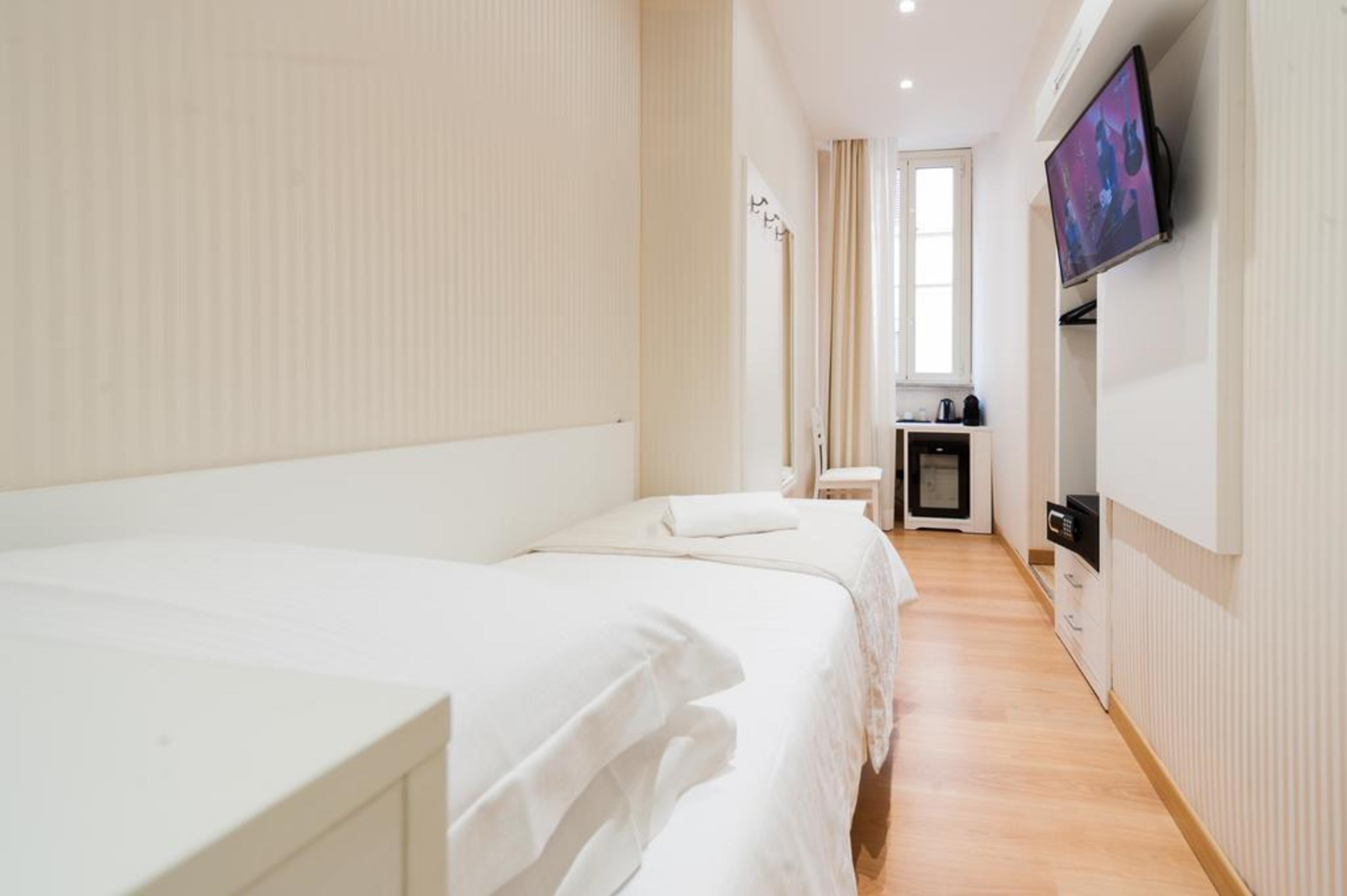 Trevi 41 Hotel Rome Exterior photo