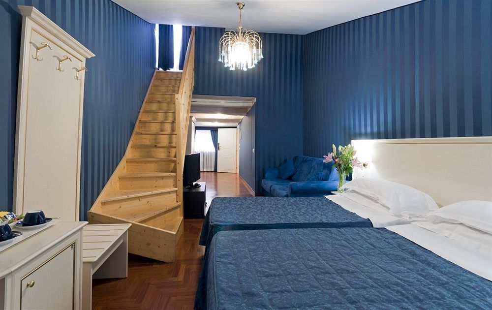 Trevi 41 Hotel Rome Exterior photo